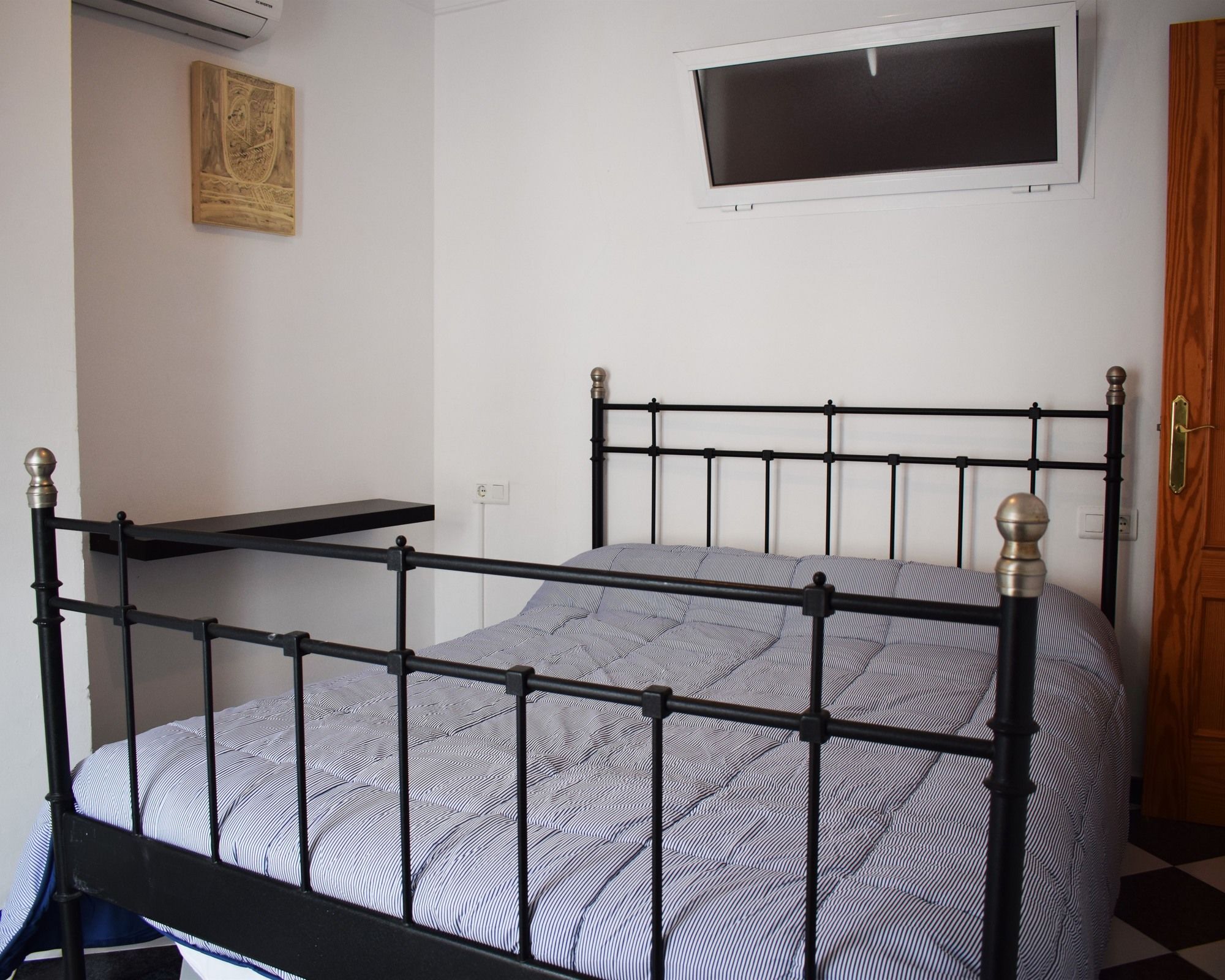 Carabeo 48 Apartment เนร์คา ภายนอก รูปภาพ